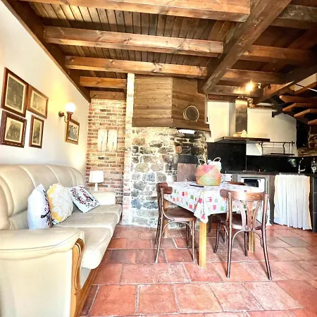 Lejlighed Apartamento Con Freewifi Y Vistas A La Montana En Asturias