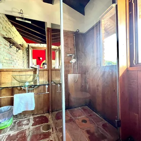 Apartamento Con Freewifi Y Vistas A La Montana En Asturias Pola de Lena