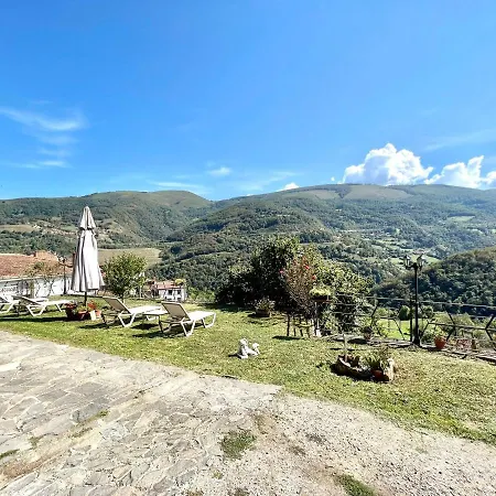 Lejlighed Apartamento Con Freewifi Y Vistas A La Montana En Asturias