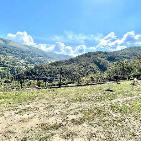 Lejlighed Apartamento Con Freewifi Y Vistas A La Montana En Asturias Pola de Lena